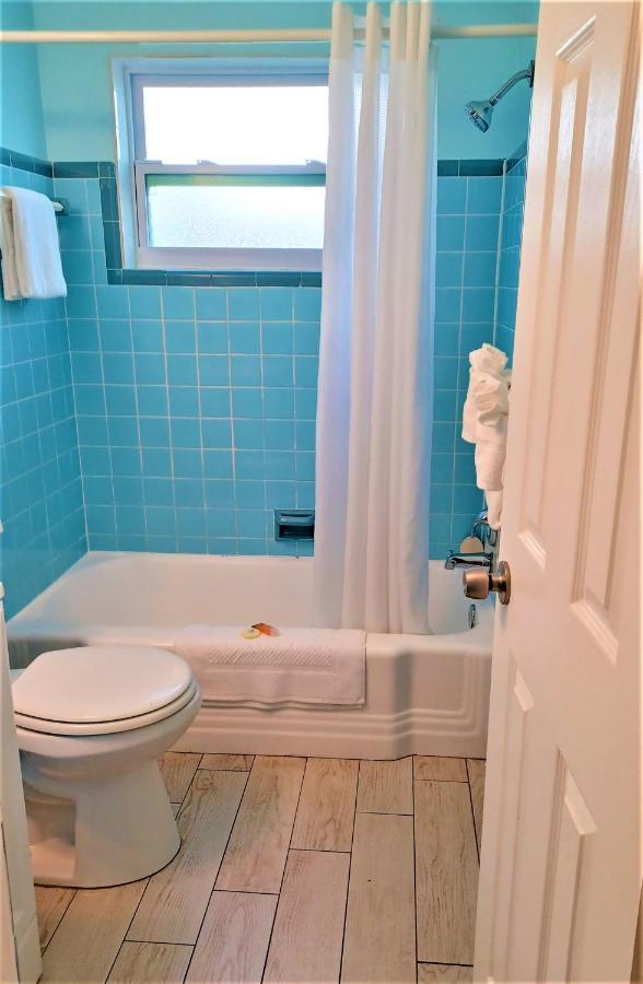 Johns Pass Motel 2*